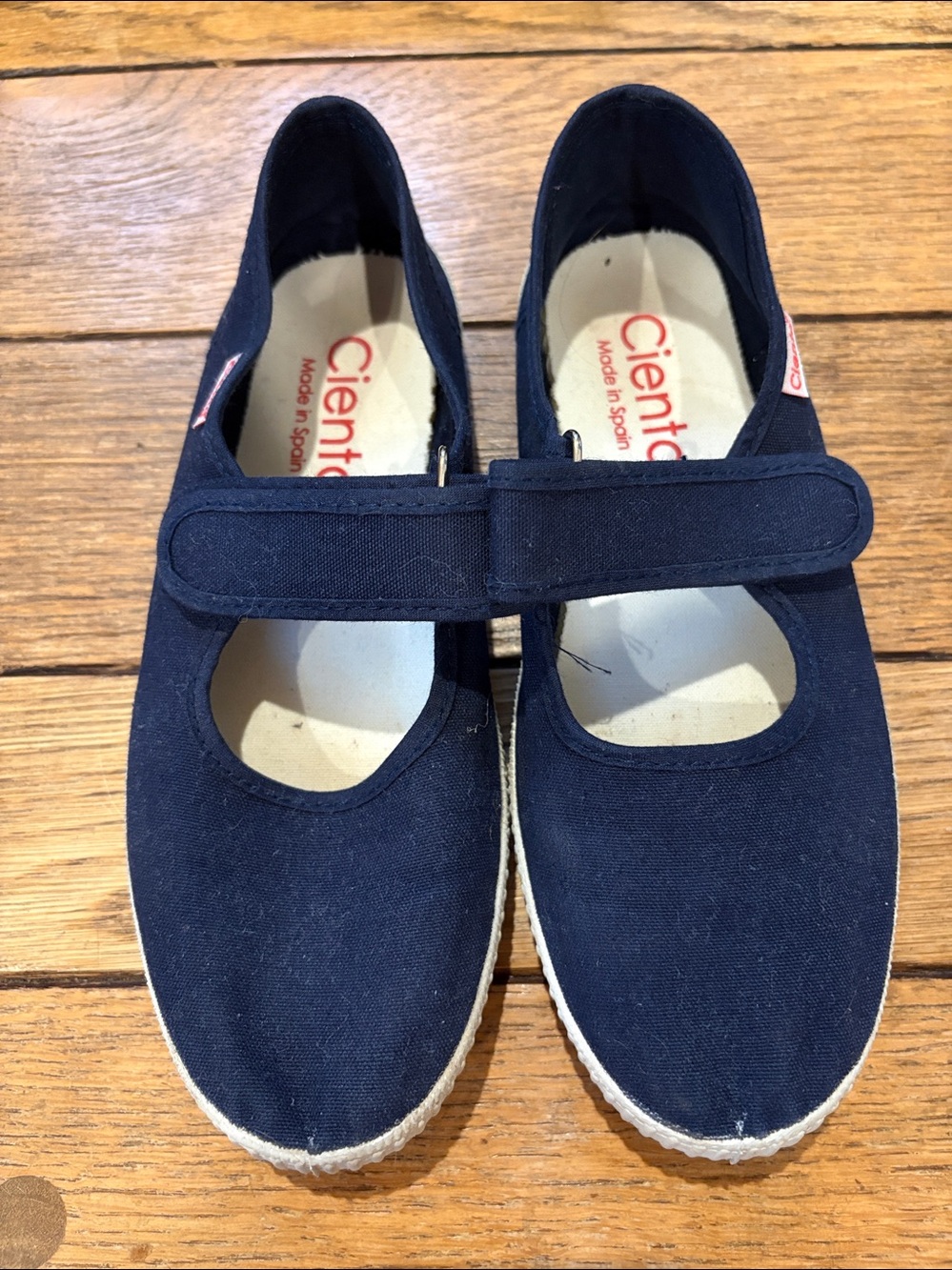Cienta Mary Jane navy shoes size 36 or girls 4-4.5